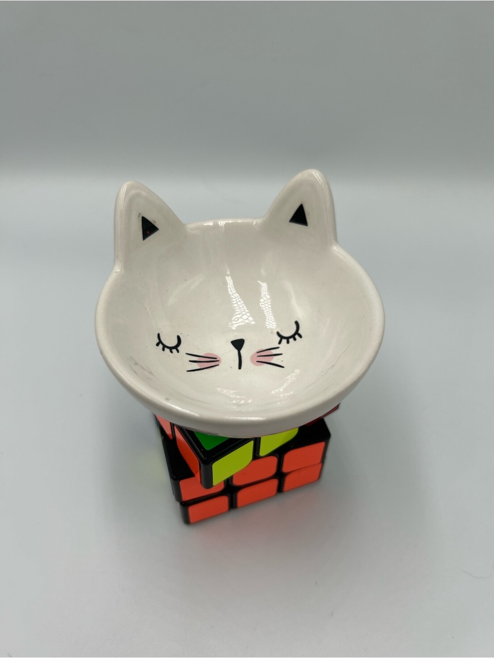 Ceramic White Cat Face Bowl for Cats - Decorative Dish